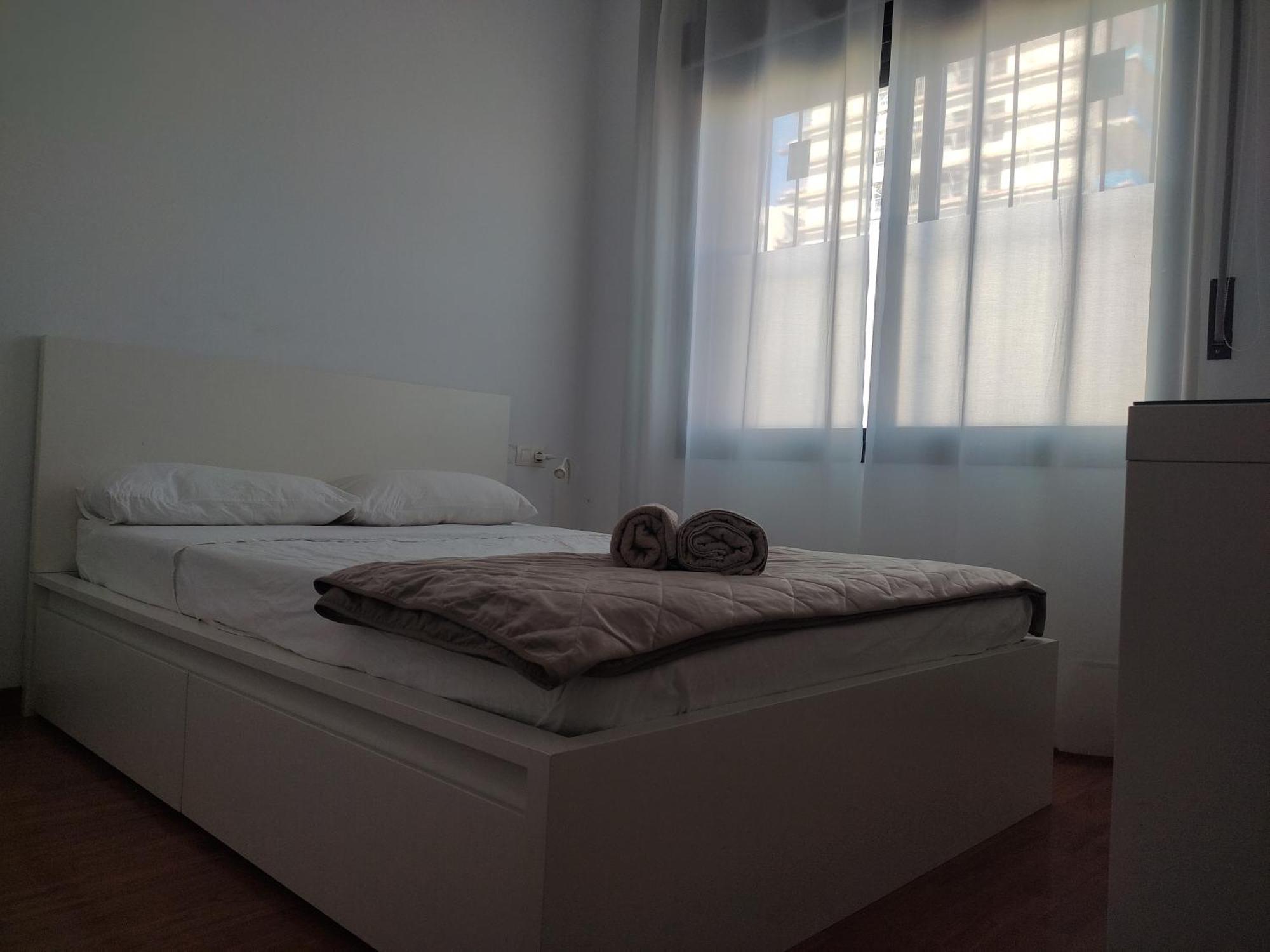 Ap4Us B1 - Apartment For Us - Sightseeing & Beach Near To Barcelona Badalona Bagian luar foto