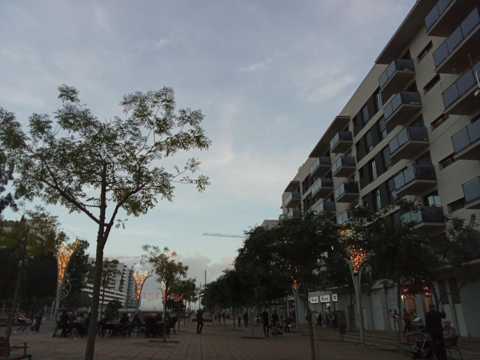 Ap4Us B1 - Apartment For Us - Sightseeing & Beach Near To Barcelona Badalona Bagian luar foto